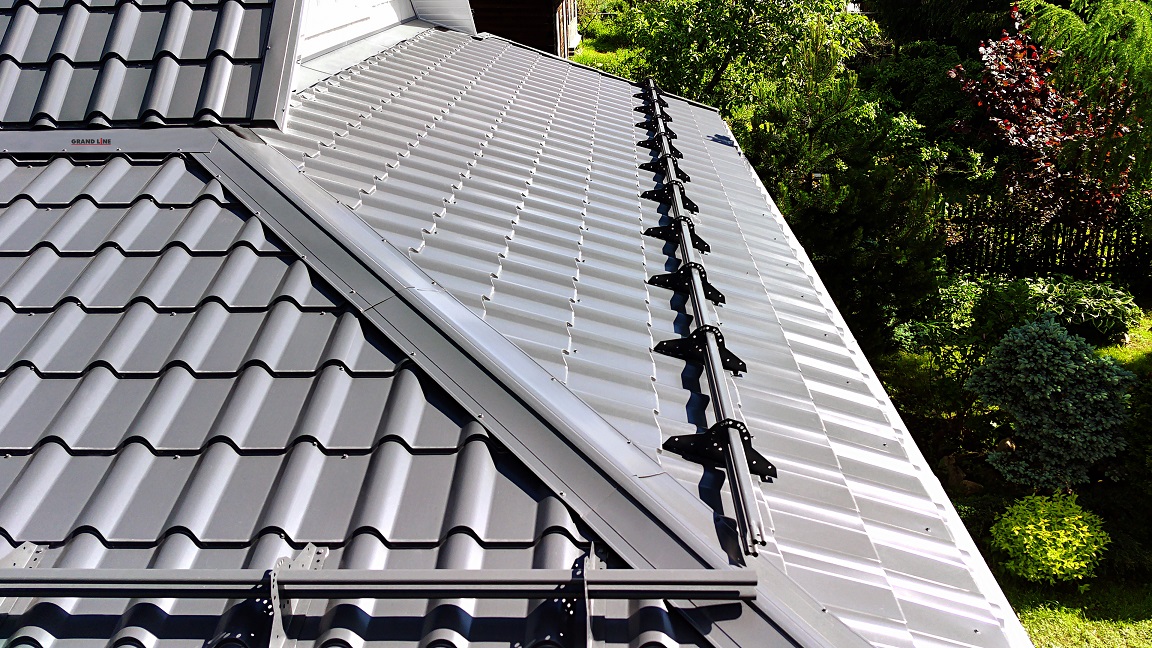 Grand Line: Металлочерепица Камея Rooftop Бархат 0,5 мм